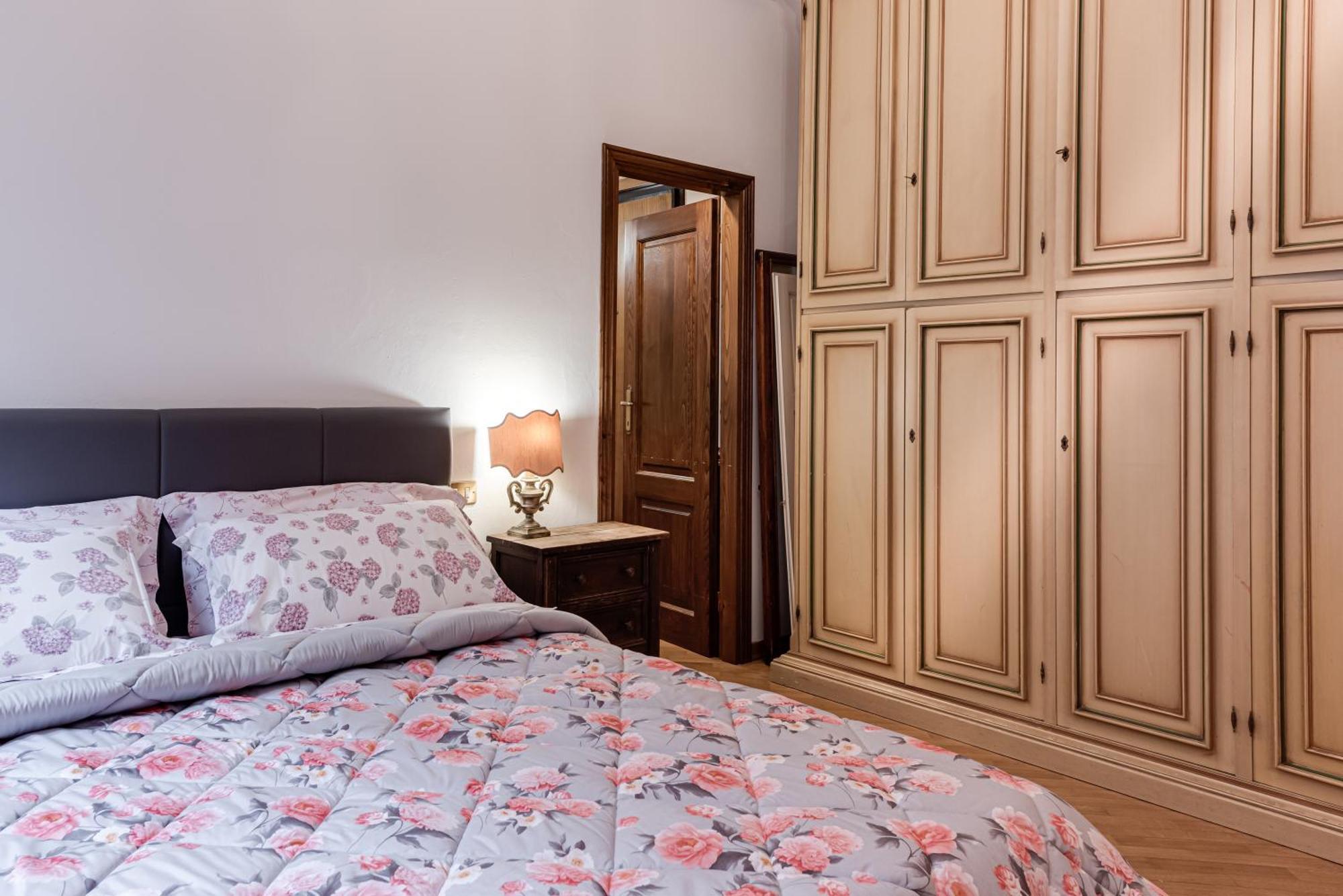A Due Passi Dal Duomo Di Firenze Apartment Exterior photo